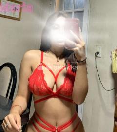 Flaca tetona virtual con Videollamadas, contenido, sexting y mucho más 😈💦
